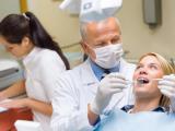Kaj o vas ve zobozdravnik, ko vam pogleda v usta
